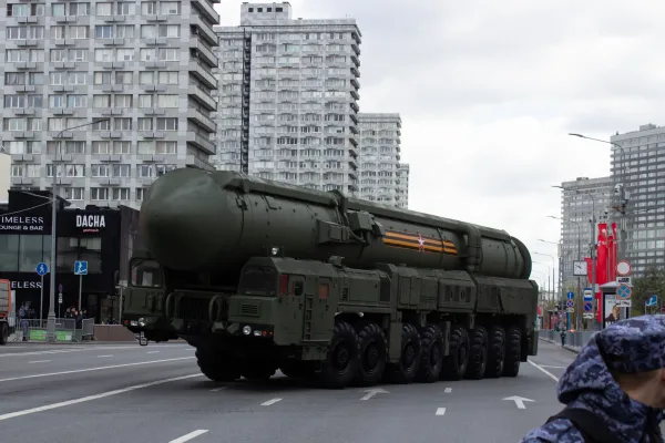 Nuclear Deterrence: The Ukrainian Lesson and NATO's Role