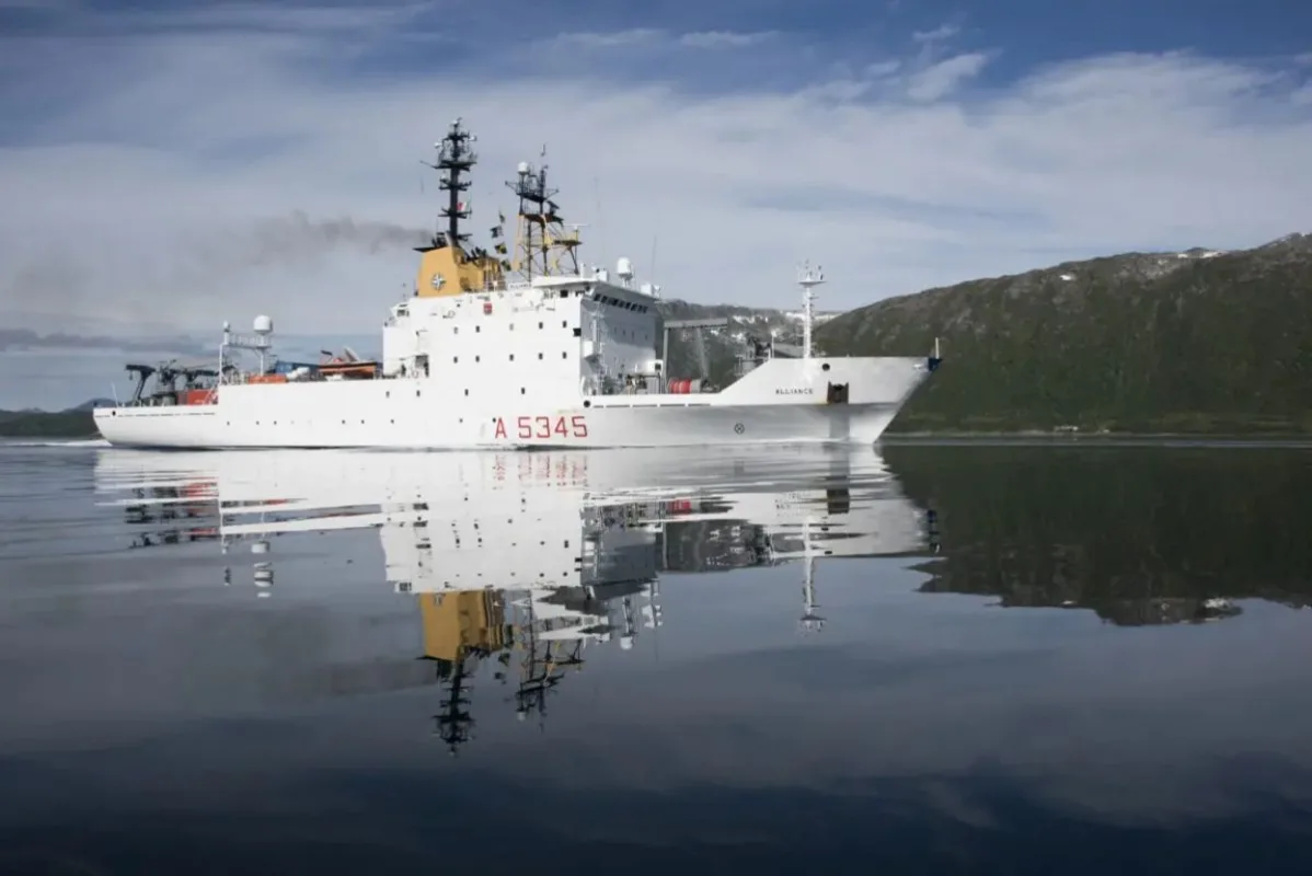 Alliance in the Baltic: the Italian ship leads NATO's underwater defense - brigatafolgore.net