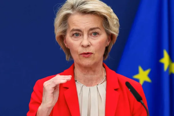 Von der Leyen: “Europe must be ready for hybrid warfare. We have invested 800 million in Defense. Our freedom is at stake.”