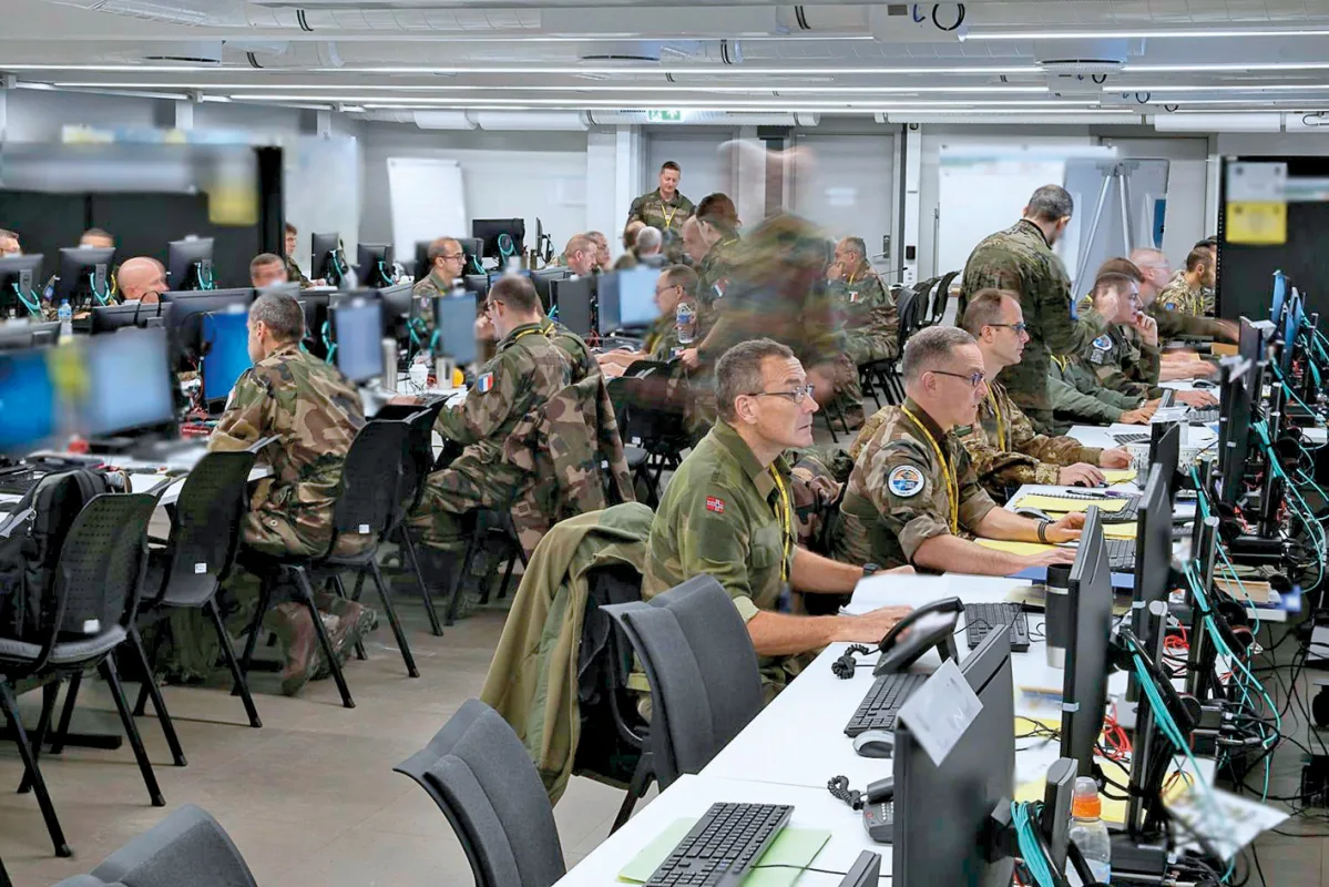 Why Italy Needs a National Joint Warfare Centre - brigatafolgore.net