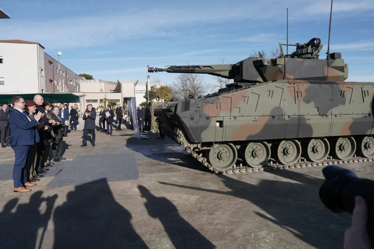 L’Esercito accelera: il Lynx cambia il modo di operare della forza terrestre - brigatafolgore.net