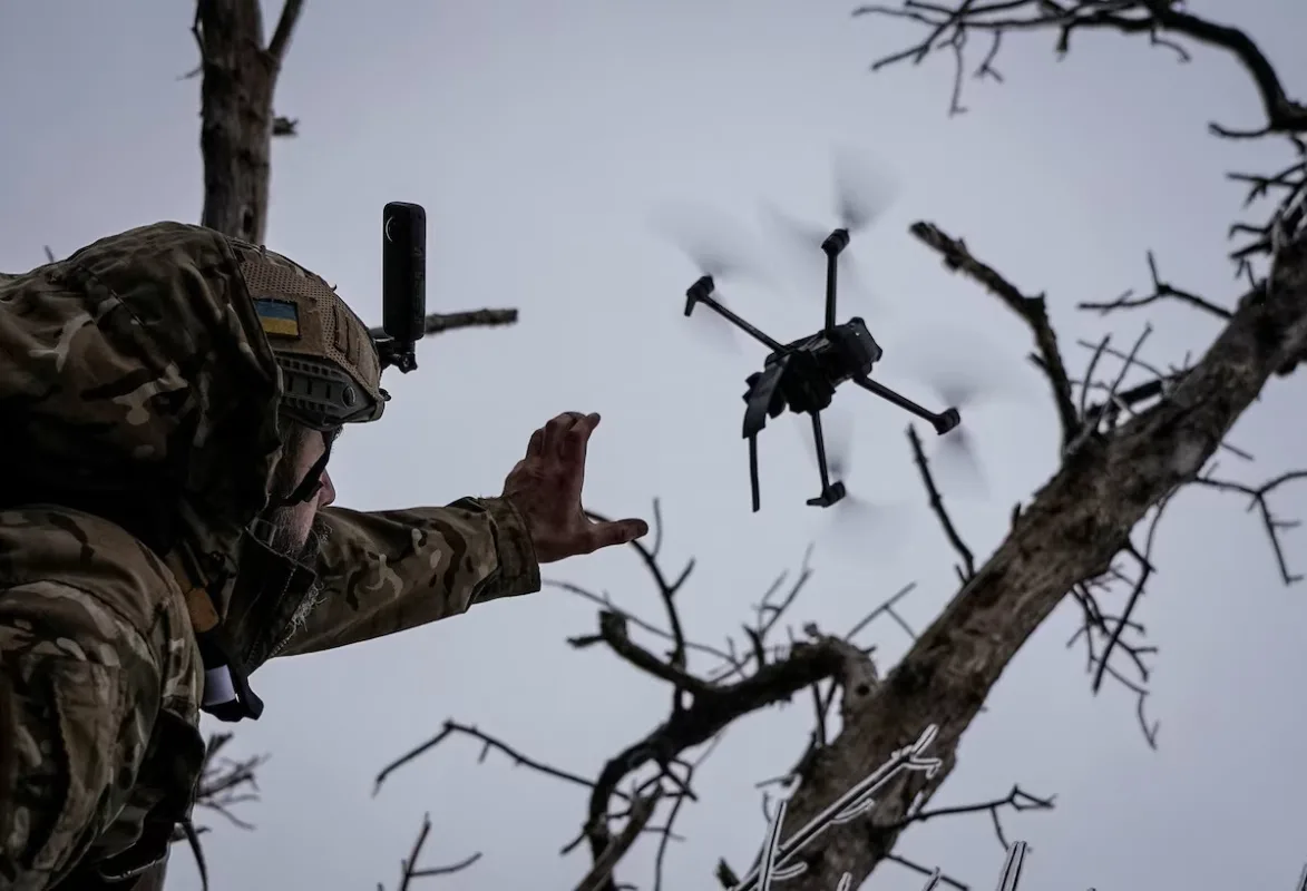 The rise of drones: an evolutionary shift in the war in Ukraine - brigatafolgore.net