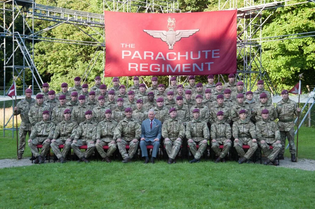 Esercito britannico in crisi di Paracadutisti, incentivo da 9.000€ a chi vuole farne parte - brigatafolgore.net