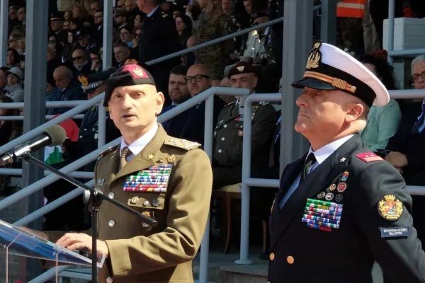 Il Generale Portolano a Viterbo – 423 Allievi Marescialli giurano Fedeltà alla Repubblica