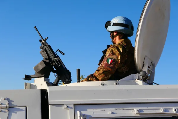 Lebanon - The Silent Calm of the Dimonios in the Battle between Israel and Hezbollah