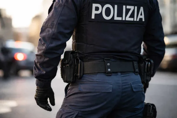 Self-defense in case of danger: no more automatically investigated officers. The Government is working on it with the new Security Decree.