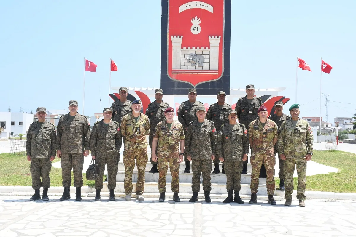 The Chief of SME in Tunisia: Strengthening Cooperation for a More Integrated and Strategic Defense - brigatafolgore.net