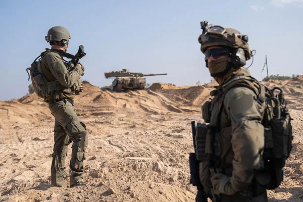 Israel Transfers Paratroopers Brigade to Gaza: A New Phase of the Conflict Begins
