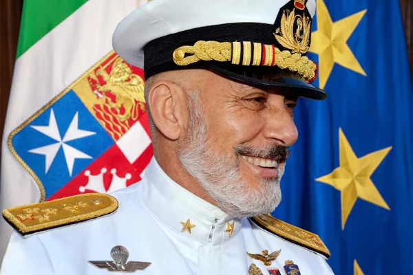 Cavo Dragone: “We are considering a preventive hybrid attack against Russia”