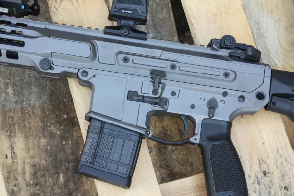 Beretta NARP: Il Nuovo Fucile d’Assalto Italiano che Sfida i Giganti
