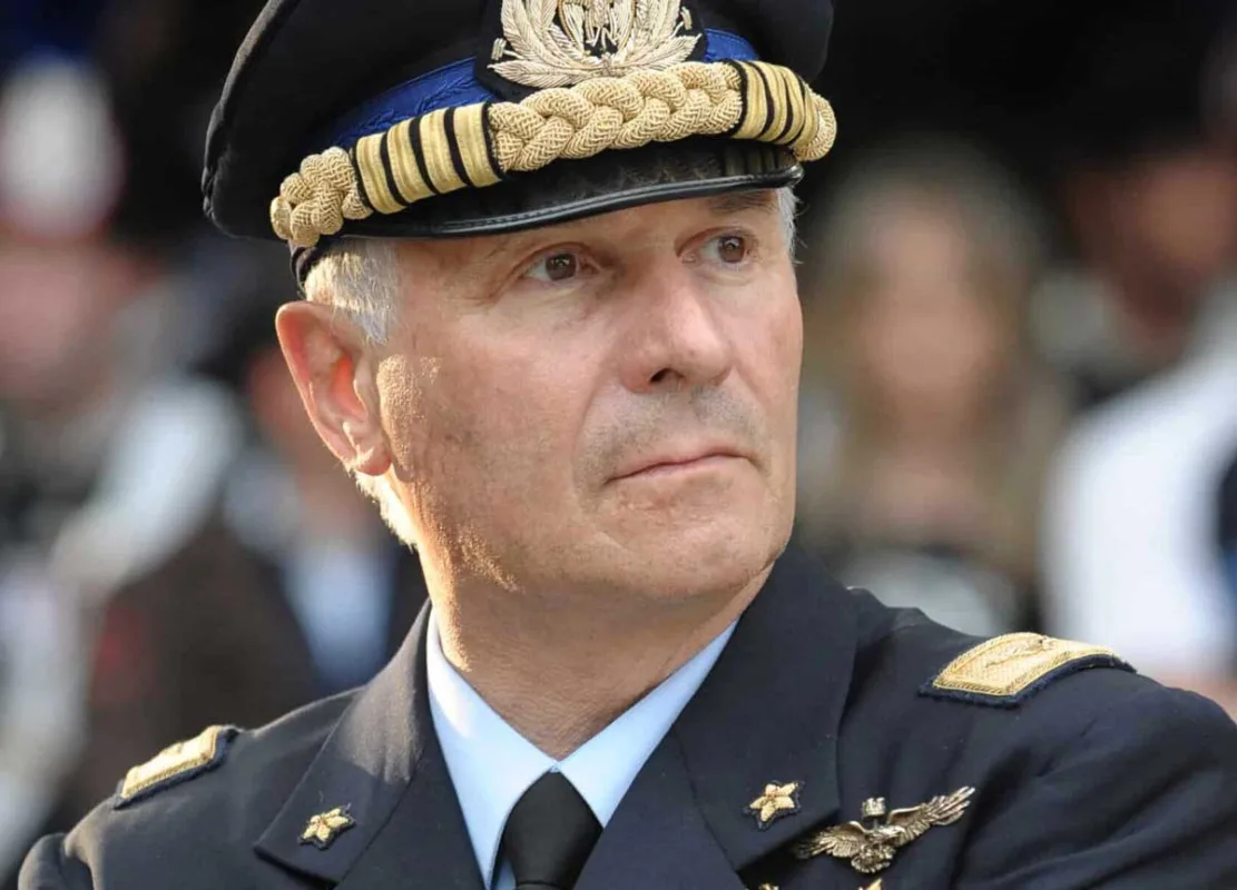 General Camporini defends Cavo Dragone: «Striking the source of a cyber attack with a virus is a defensive act.» - brigatafolgore.net