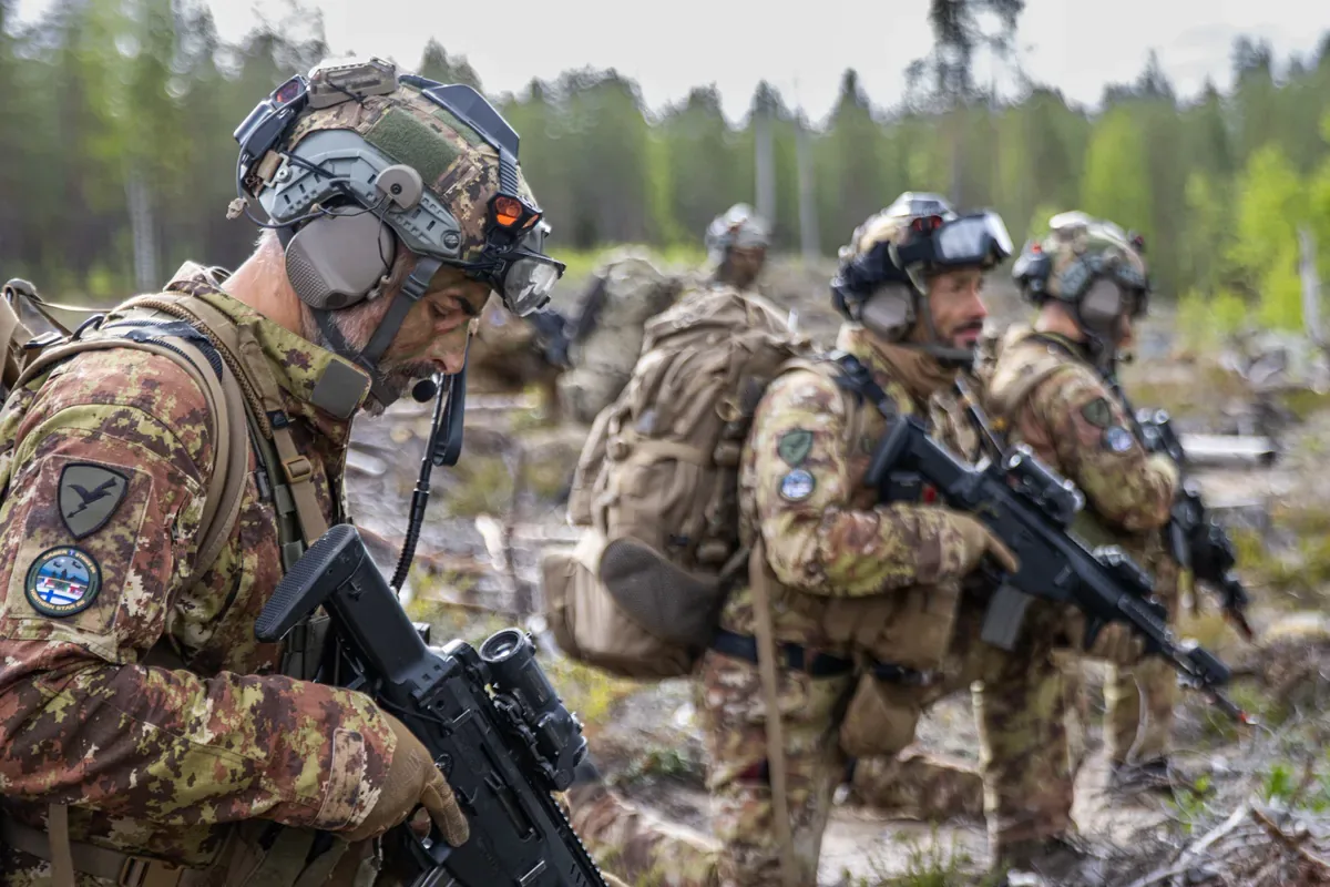 Saber Strike 26: the paratroopers of the Folgore in the NATO multinational device in Finland