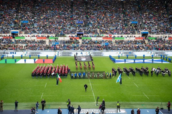 Beautiful initiative between the Army and Rugby for Italy-Scotland at the Six Nations