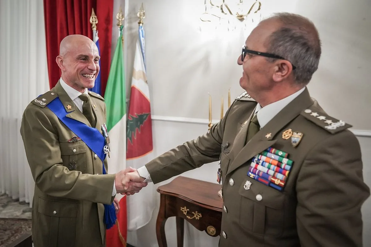 Paratrooper General Incursore Yuri Grossi takes command of the "Pinerolo" Brigade - brigatafolgore.net