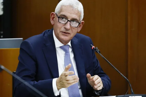 In record time, AISE makes contact in Libya