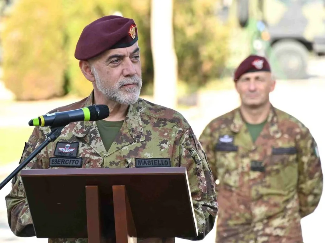 Generale Masiello: Un Esercito tecnologico, operativo e amato dagli italiani - brigatafolgore.net