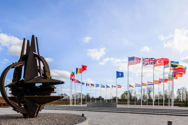 Weak Governance and Terrorism: NATO's Integrated Response Between Security, Integrity, and Cooperation