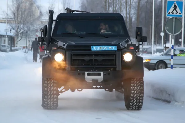 Mercedes-Benz Looks to Defense: Strategic Shift for the Stuttgart Giant
