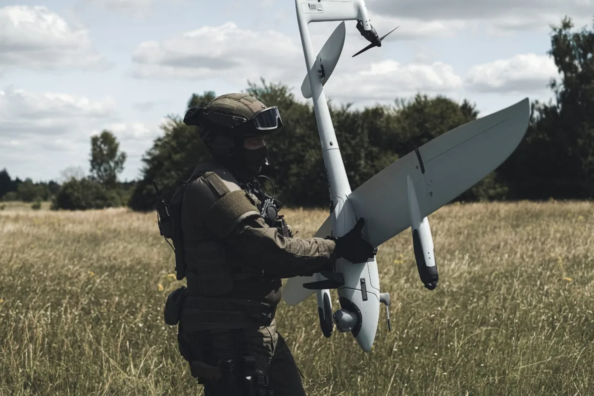 Droni: Bene l’Esercito con l’addestramento dei Piloti, ma l’Industria a che punto è? - brigatafolgore.net
