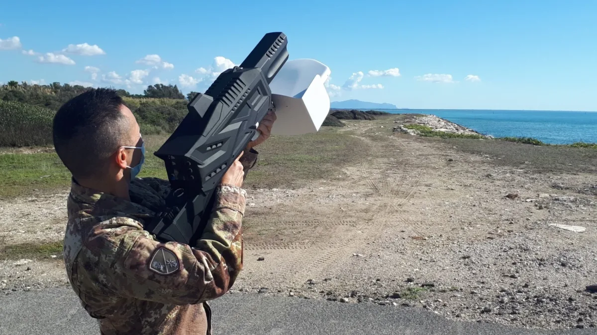 Difesa Aerea a guida Aeronautica, Antidrone a guida Esercito - brigatafolgore.net