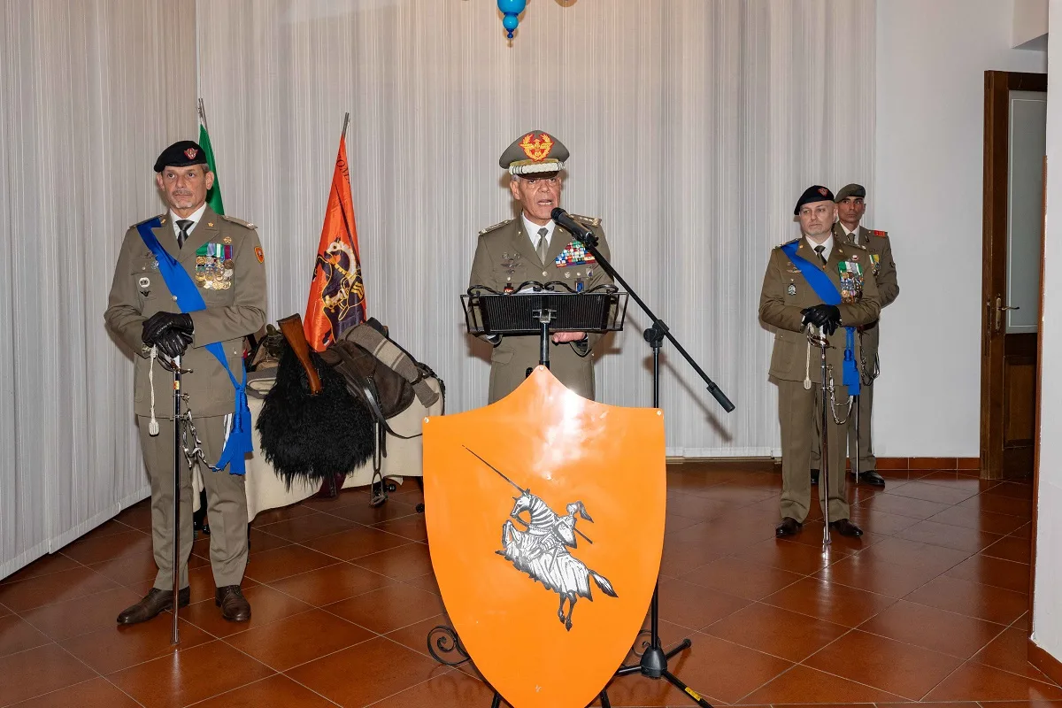 “Pozzuolo del Friuli”: Paratrooper General Nicola Mandolesi hands over command to General Andrea Bertazzo - brigatafolgore.net
