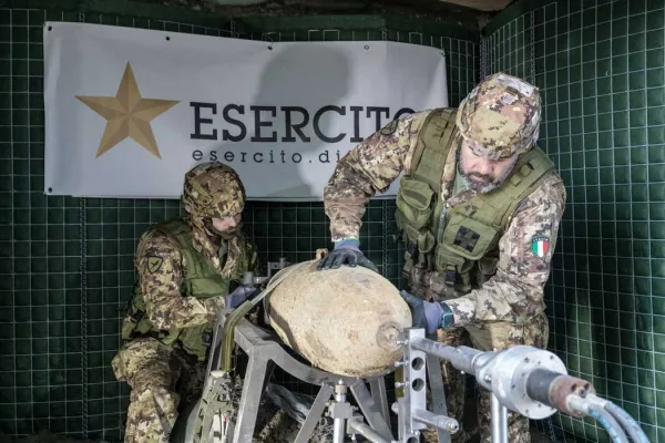 Neutralizzato un ordigno bellico a Faenza, intervento degli artificieri della “FOLGORE”
