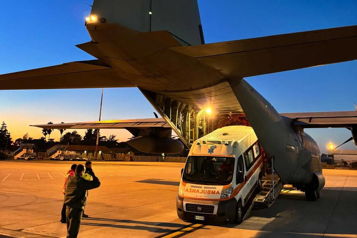 Italian Air Force, race against time: a C-130J saves a 6-year-old girl between Bari and Rome - brigatafolgore.net