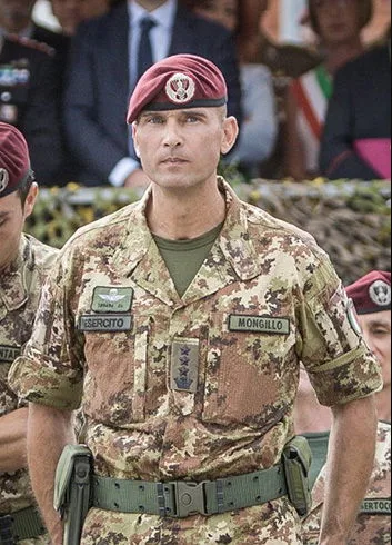 Aquila 1: i leggendari Comandanti della Folgore - brigatafolgore.net