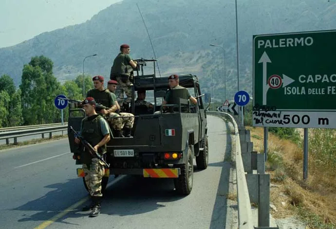 Vespri Siciliani, Sicilia 1992 - brigatafolgore.net