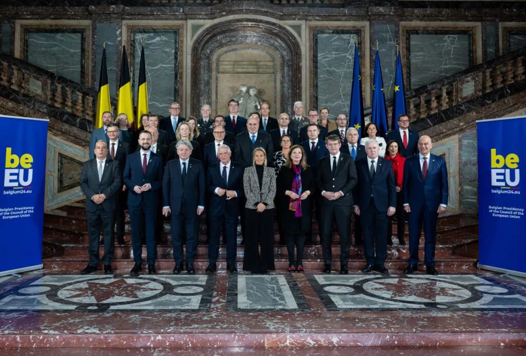 Leva e riserve: l’Italia e l'Europa corrono ai ripari - brigatafolgore.net