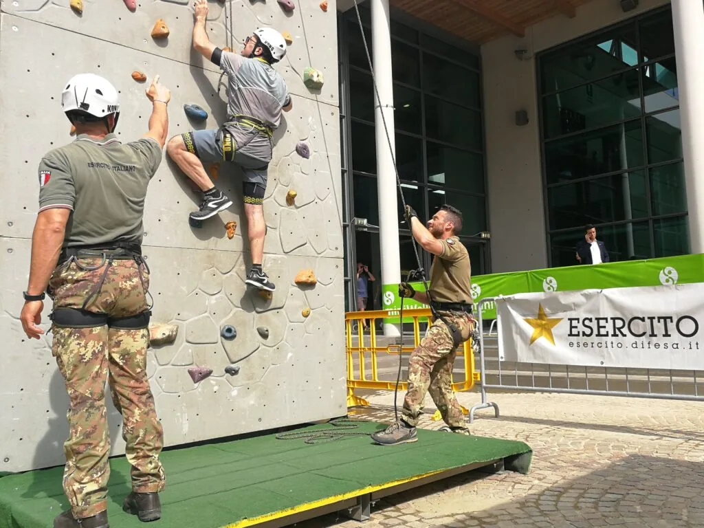 Rimini Wellness: Military Fitness con la Brigata Paracadutisti Folgore - brigatafolgore.net