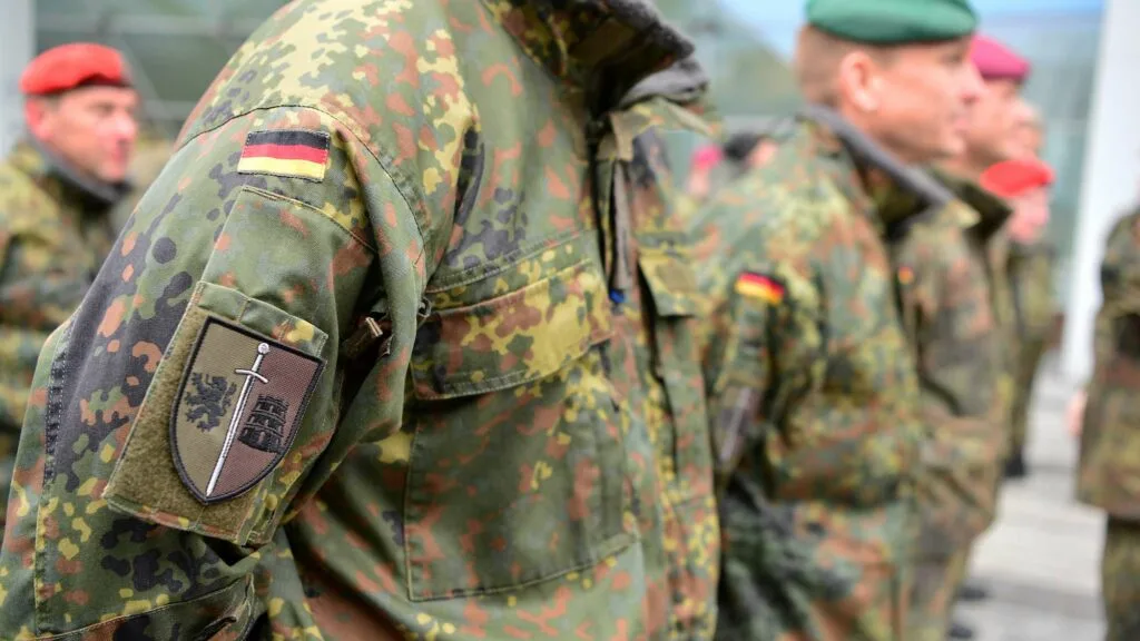 Dopo 80 Anni la Germania Rompe gli Indugi: la Panzerbrigade 45 difenderà la Lituania - brigatafolgore.net