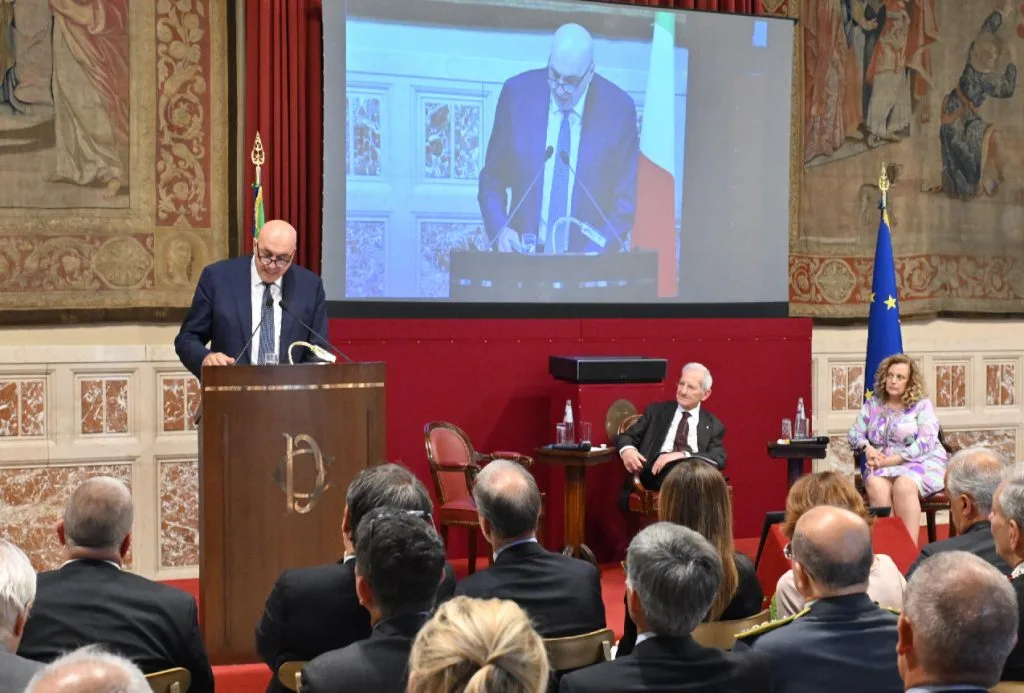Strategia di Sicurezza Nazionale: Un Passaggio Cruciale per il Futuro dell'Italia - brigatafolgore.net