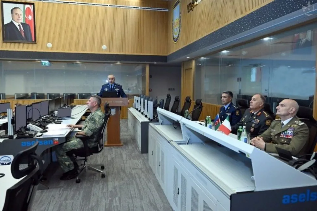Italia e Azerbaijan rafforzano l’intesa strategica: difesa, tecnologia e sicurezza al centro della visita del Generale Portolano a Baku - brigatafolgore.net