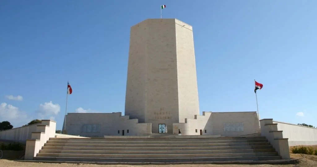 El Alamein: Il Tempio della Memoria Inviolabile nel Deserto - brigatafolgore.net