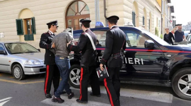 Il Generale paracadutista e il Fallimento della Giustizia: Lo scippatore a piede libero - brigatafolgore.net