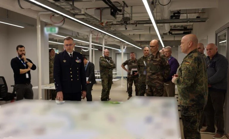NATO e l’intelligenza artificiale: il JWC addestra i propri team al Maven Smart System NATO e l’intelligenza artificiale: il JWC addestra i propri team al Maven Smart System