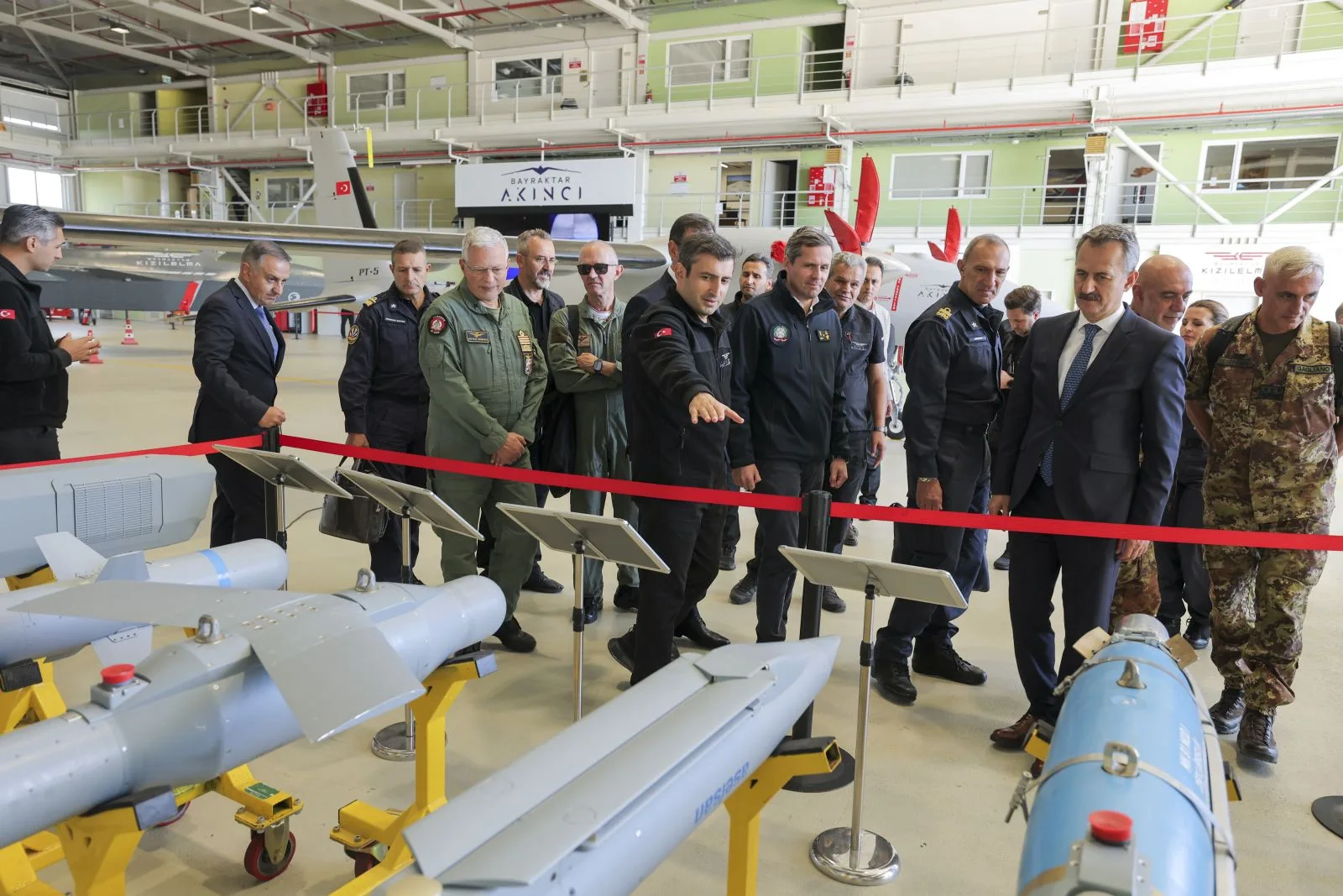 Italia–Turchia: Perego di Cremnago, Masiello e Conserva in visita a Baykar