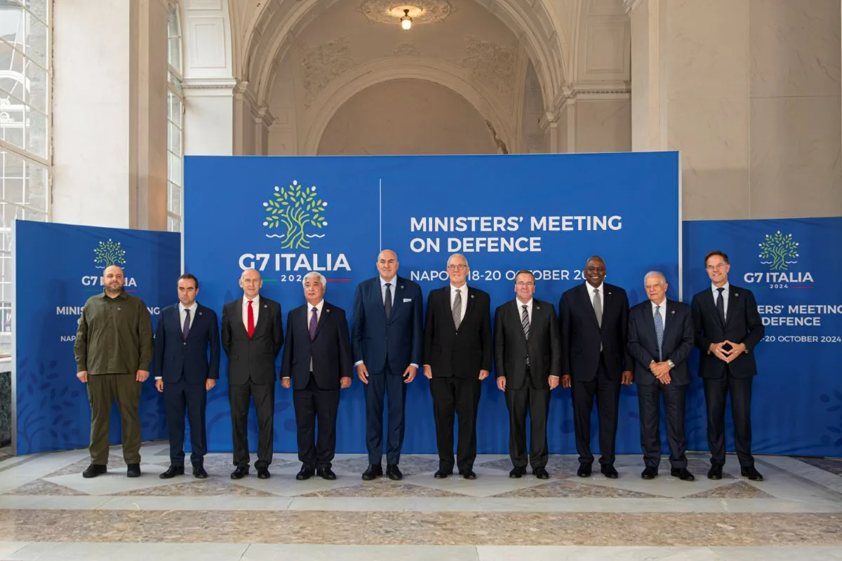 Il Non-paper del Ministro della Difesa Guido Crosetto: l’Italia di fronte alla nuova guerra ibrida Il Non-paper del Ministro della Difesa Guido Crosetto: l’Italia di fronte alla nuova guerra ibrida
