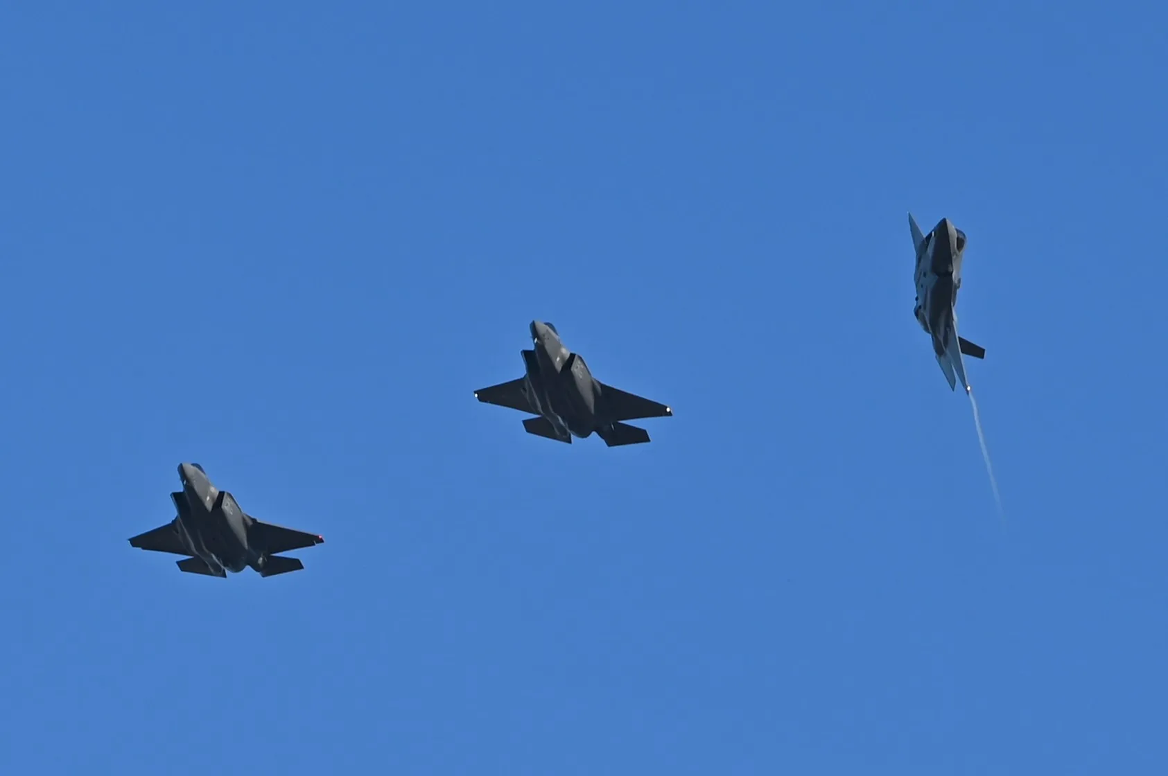 Falcon Strike 2025: L'Italia Al Centro della Difesa Aerea NATO con l'Integrazione 4ª e 5ª Generazione Falcon Strike 2025: L'Italia Al Centro della Difesa Aerea NATO con l'Integrazione 4ª e 5ª Generazione