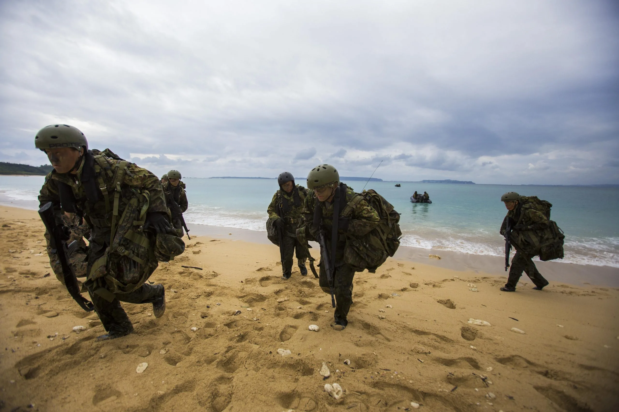 Marine Corps rivoluziona Test Fisico: Sex-Neutral e 210 punti per combat arms