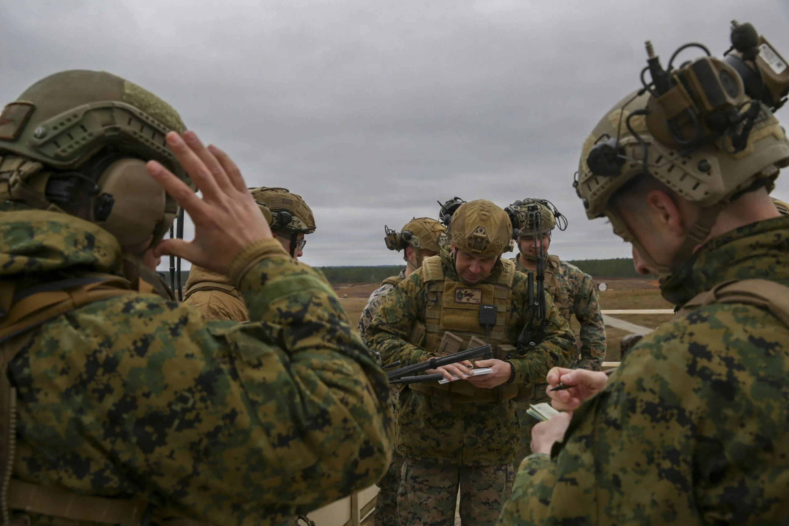 Marine Corps rivoluziona Test Fisico: Sex-Neutral e 210 punti per combat arms