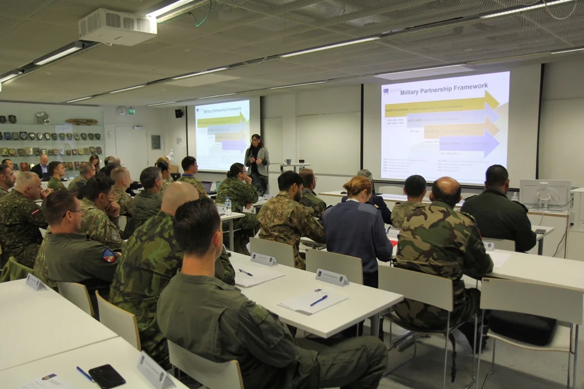 Governance debole e terrorismo: la risposta integrata della NATO tra sicurezza, integrità e cooperazione Governance debole e terrorismo: la risposta integrata della NATO tra sicurezza, integrità e cooperazione