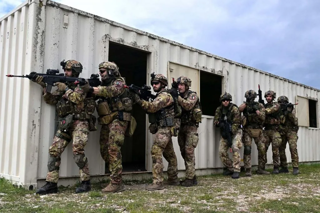 Difesa: il Generale Iannucci in Serbia per la storica esercitazione NATO-Serbia 2026 - brigatafolgore.net