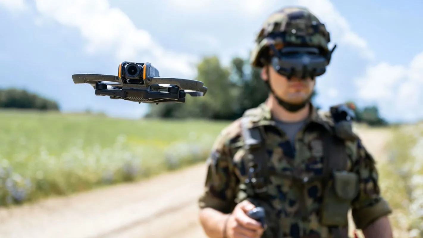 Bunker svizzeri: le fortezze della Guerra fredda diventano scudi dell’era digitale