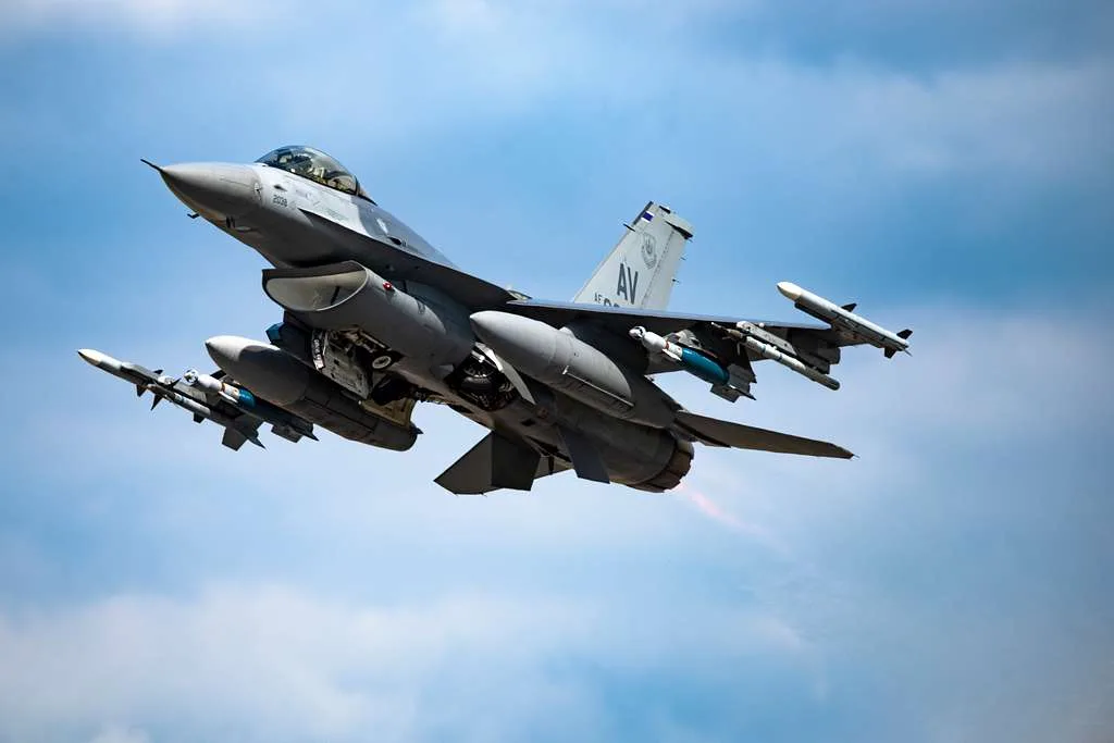 American F-16s intercept Russian spy planes near Alaska