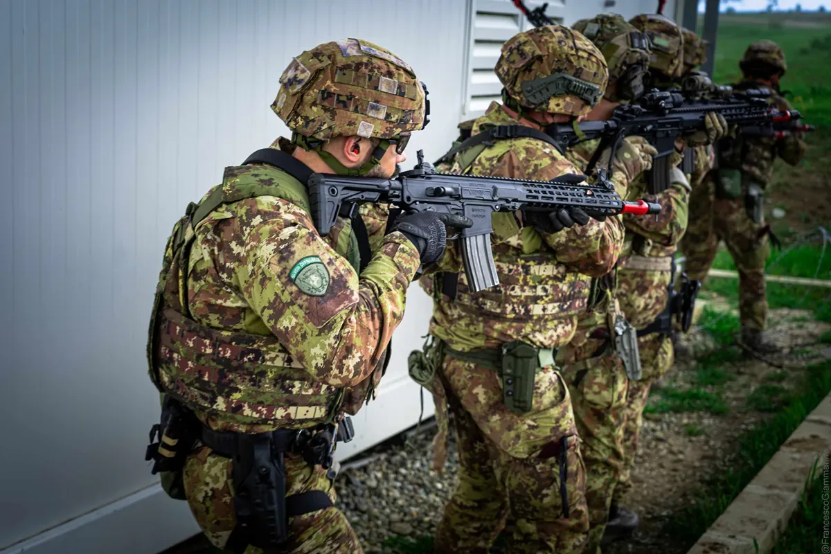 Folgore in Romania: operational capabilities and allied cooperation in the “Scorpions Legacy” and “Dacia Lancer Folgore in Romania: operational capabilities and allied cooperation in the “Scorpions Legacy” and “Dacia Lancer